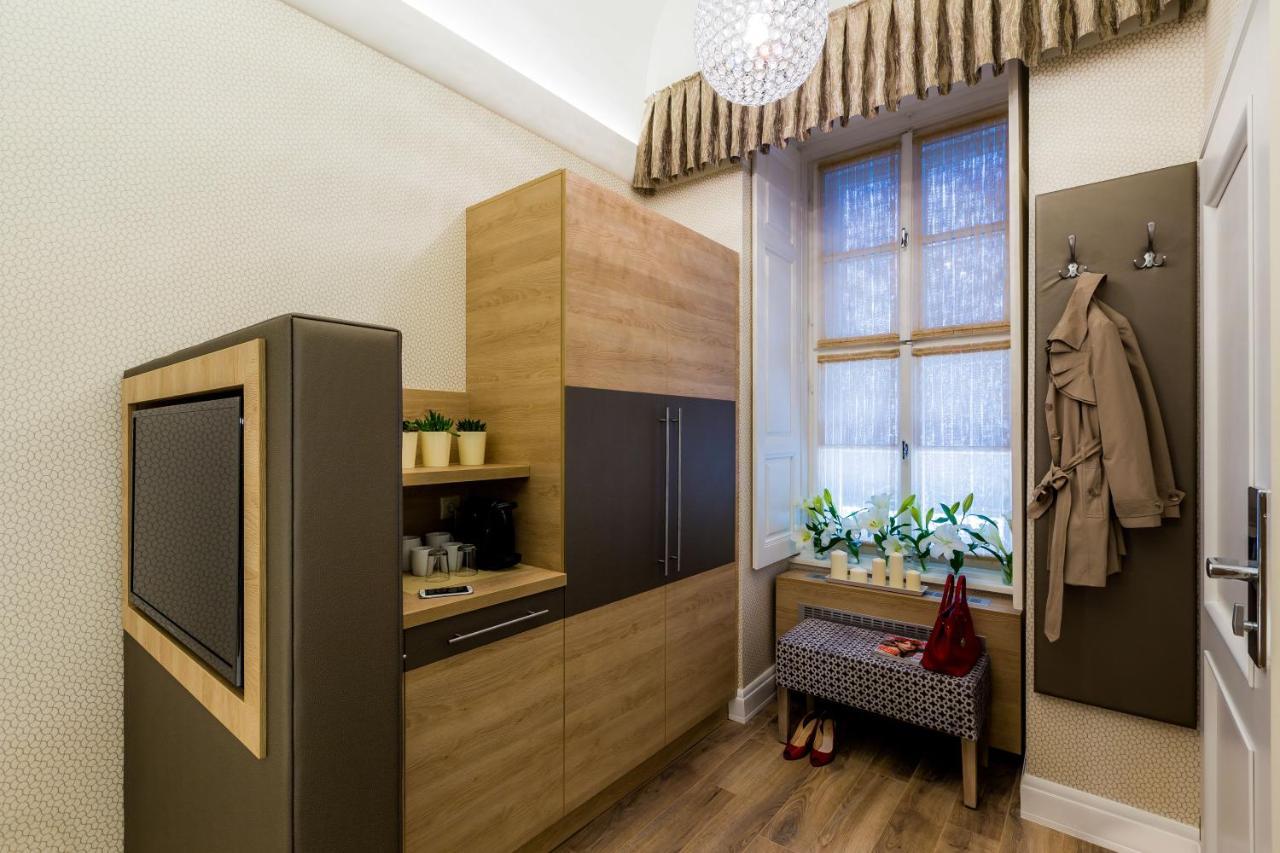 Apartamento Colton Budapest Hercegprímás Exterior foto